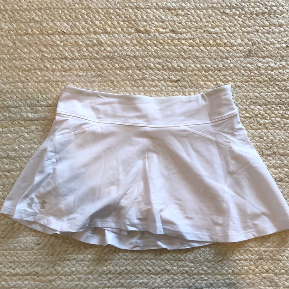 Under armour white tennis skirt